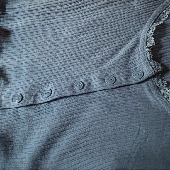 UO Brielle Button-Front Tank Top - Picture 4 of 10